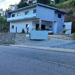 Casa Gidelos *